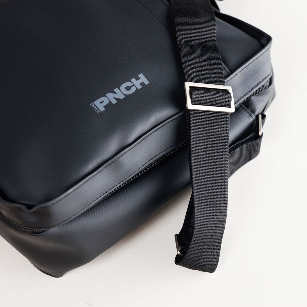 PNCH67 — Black