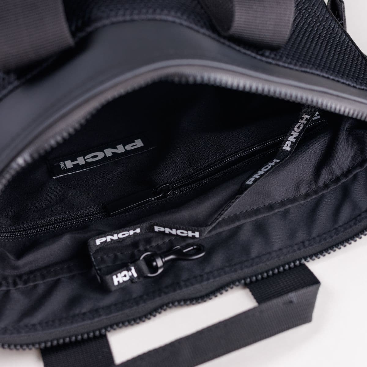 Shopper Lightweight, PNCHAIR10 — Black